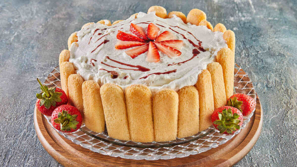 Przepis na tort Charlotte
